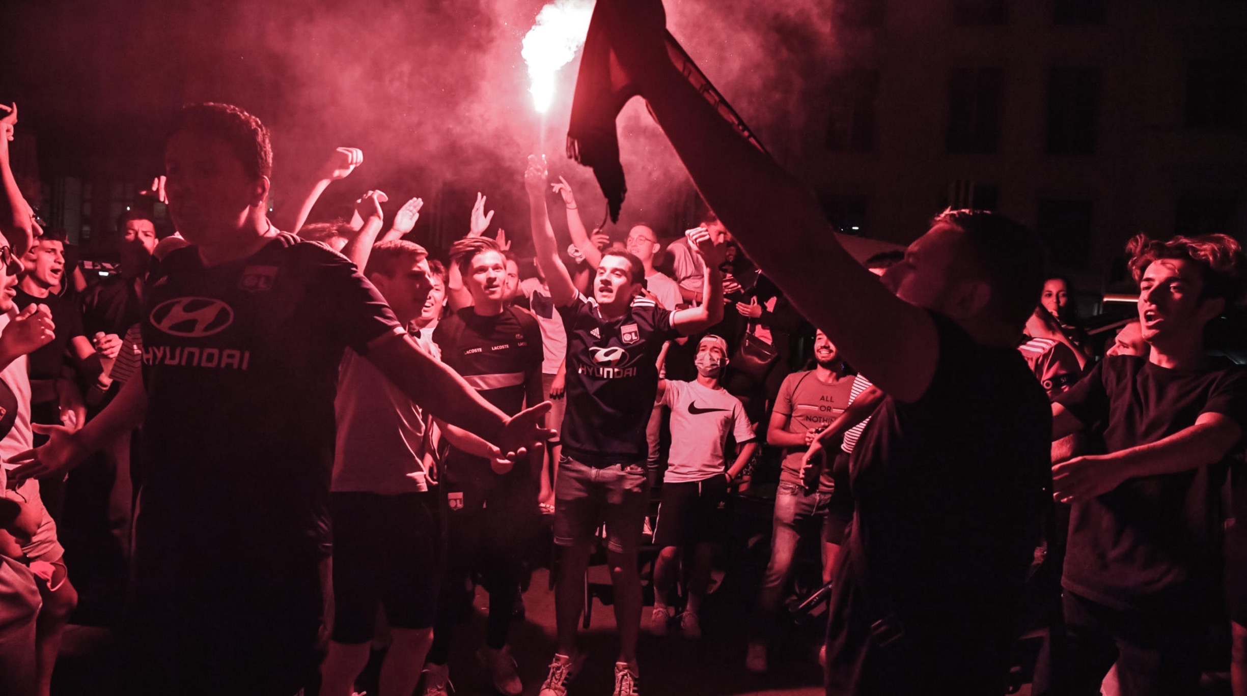 里昂迎战尼斯,谁能笑到最后? 里昂迎战尼斯,谁能笑到最后?