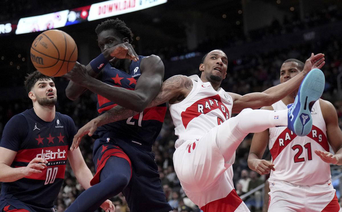 包含猛龙大胜篮网,克劳德连线表现俱佳的词条 包含猛龙大胜篮网,克劳德连线表现俱佳的词条