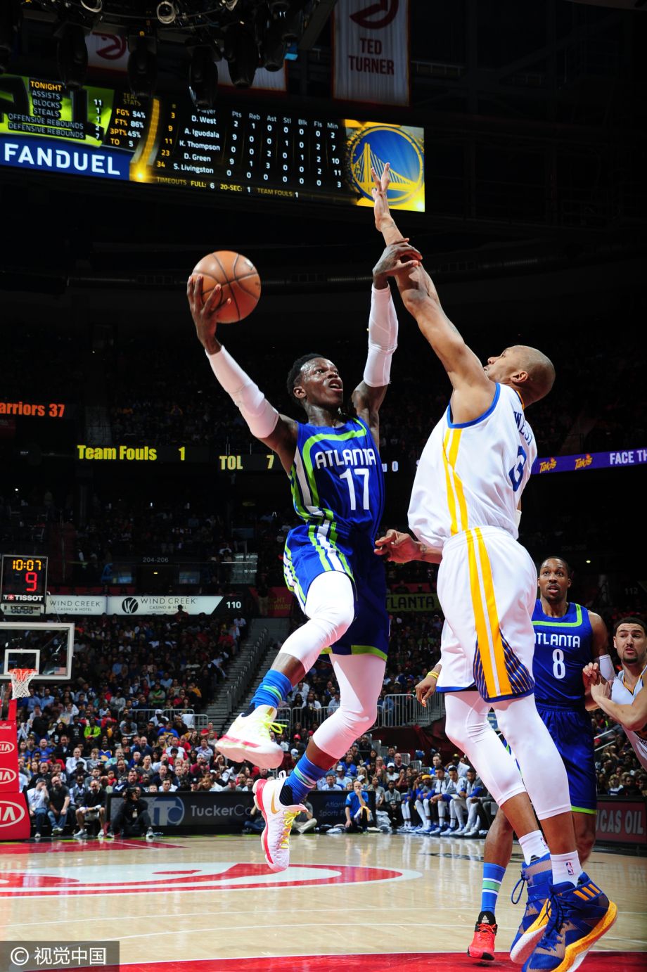 勇士逆转老鹰,保持不败战绩 勇士逆转老鹰,保持不败战绩