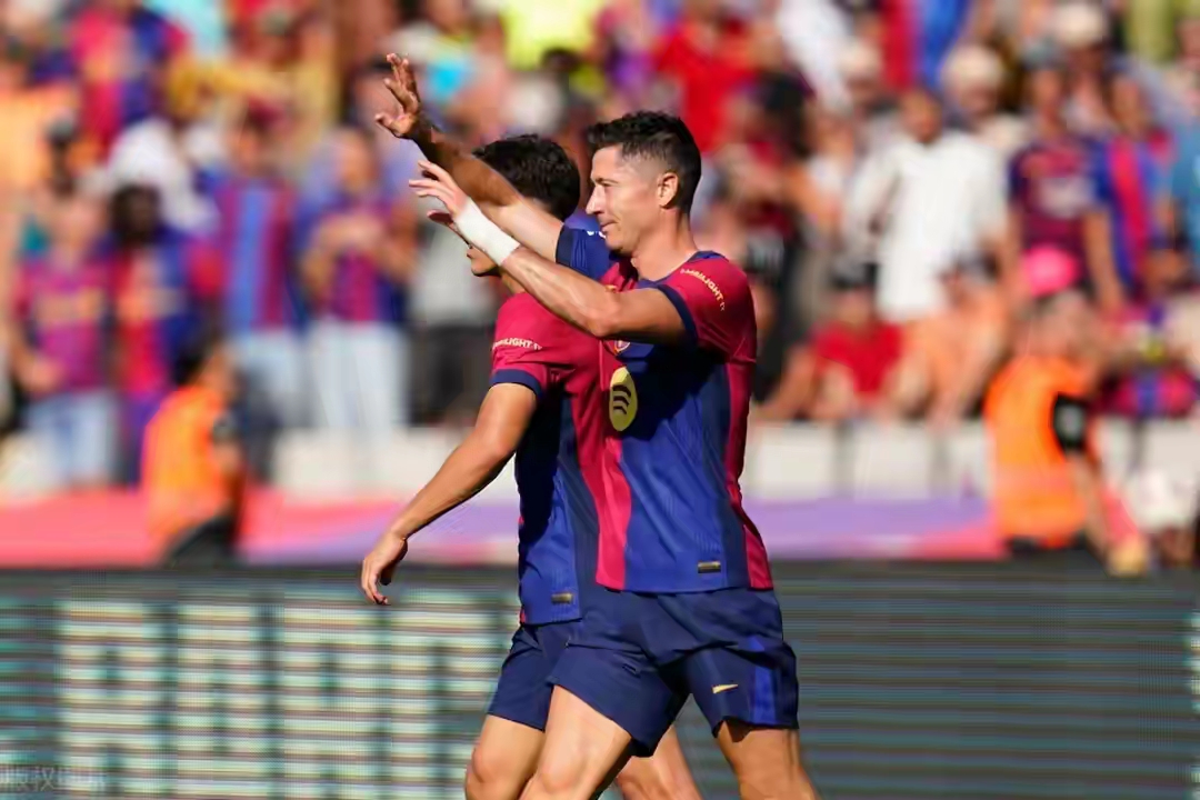 巴塞罗那逆转击败巴拉多利德,取得西甲联赛首胜的简单介绍 巴塞罗那逆转击败巴拉多利德,取得西甲联赛首胜的简单介绍