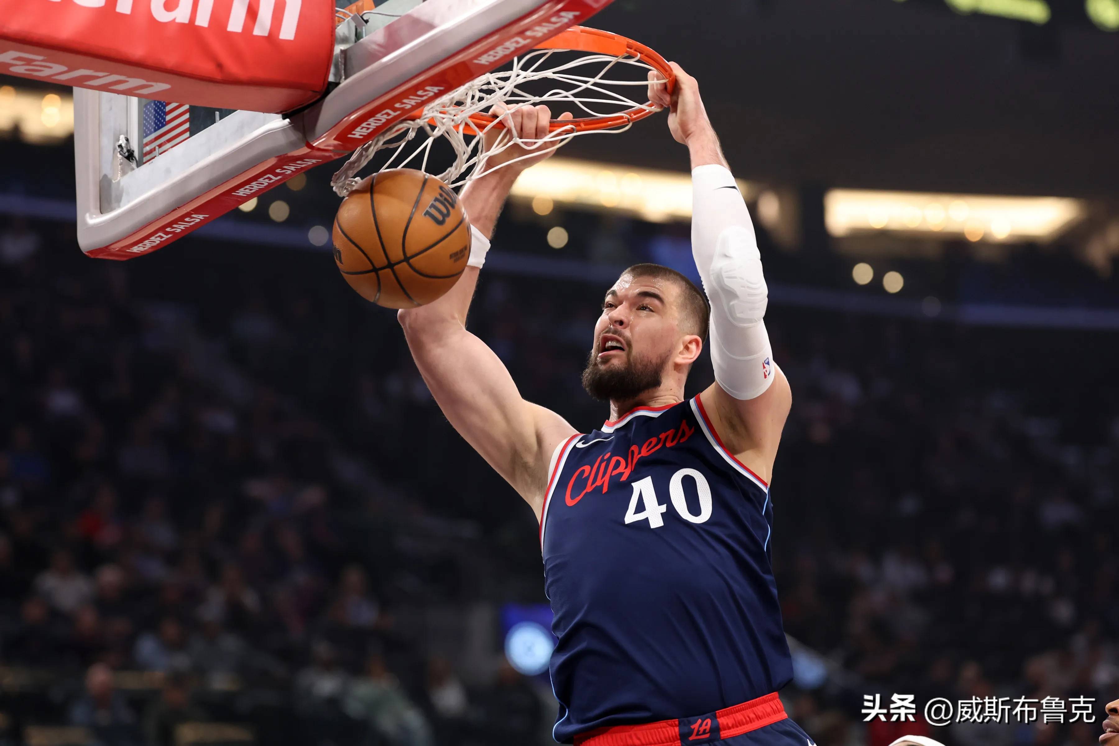 快船击败篮网，取得四连胜